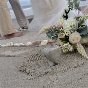 sand art heart